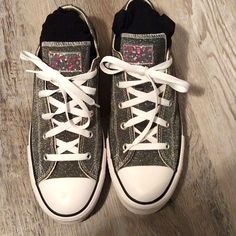 Black And Silver Size 7 Kids Converse Nwot Casual Glitter Sneakers With Round Toe, Black Glitter Sneakers With Round Toe, Black Glitter Round Toe Sneakers, Casual Black Glitter Sneakers, Casual Glitter Converse Sneakers, Shoes Converse, Converse Black, Kids Converse, Black And Silver