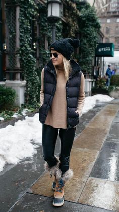 Snow Boots Outfit, Winter Going Out Outfits, Winter Outfits Snow, Look Winter, Winter Boots Outfits, Sorel Winter Boots, 2016 Fashion Trends