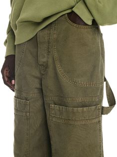 Shop green cotton garment dyed belt loops carpenter loop concealed fly and button fastening classic five pockets two front patch pockets Work Wear Men Workwear Style, Work Wear Men Workwear, Men Pants Style, Creative Pants, Rustic Clothing, Unique Pockets, Workwear Pants, Denim Cargo, Carpenter Pants