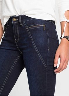 Straight Jeans mit bequemer Passformgroße Auswahl an Jeans mit geradem BeinFinde jetzt Deine neue Lieblingsjeans im Online-Shop von bonprix Track Pants Mens, Moda Denim, Stylish Women Fashion, Patterned Jeans, One Clothing, Vintage Pants, Denim Details, Denim Trousers