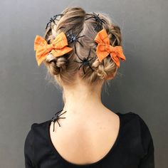 Halloween Hairstyles, Girl Hair Dos, Halloween Hair Bows, Diy Kostüm, Wacky Hair Days, Holiday Hair, Toddler Hairstyles Girl, Wacky Hair