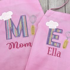 Personalized Mom and daughter pink glitter apron set Child Apron, Personalized Apron, Personalized Aprons, Print Fonts, Kids Apron, Glitter Fabric, Personalized Embroidered, Beautiful Embroidery, Mother And Child