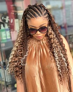 27. Brown Half Stitch Tribal Weave With Individual Braids: Versatile for boho or casual looks. Braiding Ideas, Braided Half Updo, Hairstyles Theme, Short Box Braids Hairstyles, Short Box Braids, A Hairstyle, Braided Cornrow Hairstyles, Quick Braided Hairstyles, Deep Roots