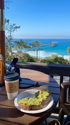 California Healthy Lifestyle, California Cafe Aesthetic, San Jose California Aesthetic, Living In California, California Lifestyle Aesthetic, California Road Trip Aesthetic, Ucsd Aesthetic, San Diego California Aesthetic, California Vibes Aesthetic