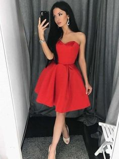 Key Features:Item Code: PO16033PO1610Season: Spring,Summer,Fall,WinterFabric: SatinNeckline: SweetheartSilhouette: A-Line/PrincessSleeve: SleevelessEmbellishment: RufflesWaist: NaturalBack Style: OtherHemline/Train: Short/MiniShown Color: Red Any ... Short Mini Dresses, Sweetheart Homecoming Dress, Red Ball Gown, Mini Prom Dresses, Graduation Party Dresses, Mini Homecoming Dresses, Satin Homecoming Dress, Cheap Homecoming Dresses, Red Homecoming Dresses