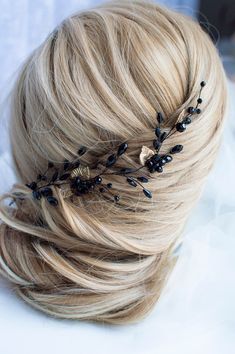 "Black crystal vine Black hairpiece Black bridal hairpiece Black hair pins Black crystal comb Black bridal comb Black wedding hairpiece PLEASE READ CAREFULLY THE DELIVERY TIME AT THE BOTTOM OF THE DESCRIPTION Stylish delicate black hairvine made of black beads, black wire and plastic golden colour leaves! Ideal for a wedding! Also great for Bridesmaids and Flower Girls. You can choose any lenght of vine! Weddings are a joyous occasion and a great time! - Our wedding headpieces for the perfect fi Black Hairpiece, Gold Head Piece, Crystal Comb, Wedding Hairpiece, Wedding Headpieces, Bridal Hairpiece, Gold Headpiece, Golden Colour, Hair Wreath