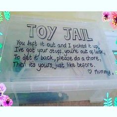 a plastic container with writing on it that says,'other moms we have a daily chore chart and the kids love it its so easy