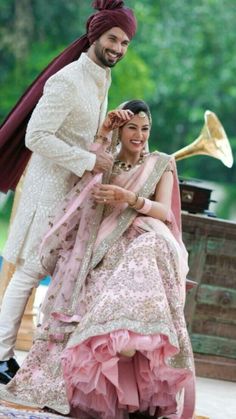 Shahid Kapoor Wedding, Indian Wedding Outfits For Men, Marriage Dresses, Indian Wedding Deco, Mira Kapoor, Minimal Bride, Indian Wedding Pictures