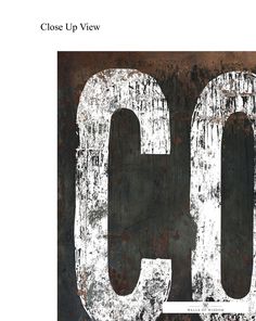 an old rusty metal sign with the word go written in large white letters on it