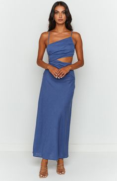 Midnight Blue Dress, Light Purple Dress, Cut Out Maxi Dress, Blue Maxi Dress, Hot Damn, Windsor Dresses, Bandeau Dress, Blue Maxi, Cute Sandals