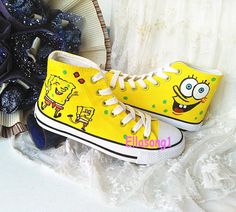 Lovely Spongebob Cartoon Converse Custom ShoesHand by ellasong1 Costum Converse High, Cartoon Painted Shoes, Fun Hand Painted High-top Custom Sneakers, High Top Converse Costimized, Spongebob Sneakers Custom, Cool Converse, Cute Converse, Tenis Vans, Cartoon Shoes