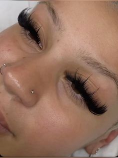 #eyelashes Eyelash Technician, Eyelash Extensions Styles, Lash Extensions Styles, Pretty Lashes, Eyelash Extentions, Wispy Lashes