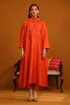 Orange straight kurta with floral applique patch work on the yoke, scattered buttis on the flare and sleeves. Paired with a trouser and dupatta with floral tassels. - Aza Fashions Applique Kurta, Trouser Pattern, Straight Kurta, Patch Work, Flower Applique, Appliqué Patch, Floral Applique, Set For Women, Aza Fashion