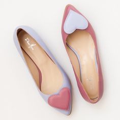 Dusted pink and light blue pointed toe flats. - Leather upper and lining - Pointed toe When measuring, keep in mind that width is also important. For a wide foot, order one size bigger.  All our products are handmade by artisans in our workshop in Bucharest. We use only highest quality leather for uppers and lining as well. Chic Pink Almond Toe Ballet Flats, Pink Almond Toe Ballet Flats, Feminine Pink Low Heel Court Shoes, Pink Feminine Ballet Flats With Flat Heel, Pink Low Heel Ballet Flats For Spring, Pink Ballet Flats For Spring With Almond Toe, Pink Spring Ballet Flats With Almond Toe, Chic Pink Flats With Low Heel, Chic Pink Round Toe Kitten Heels