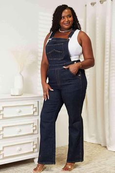 Elevate your style with these pants, a fusion of vintage charm and modern trends. The high waist design cinches the waistline, creating a flattering silhouette that complements various body types. With a nod to timeless fashion, the straight-leg cut adds a touch of sophistication while ensuring comfort and movement. These overalls seamlessly blend classic elements with a contemporary twist, making them a versatile addition to your wardrobe. Embrace the best of both worlds in these overall pants, perfect for effortlessly chic and comfortable outfits. Features: Pocketed Stretch: Slightly stretchy Material composition: 91% cotton, 7% polyester, 2% spandex Care instructions: Machine wash cold. Tumble dry low. Imported Model information: Curve model-height 5'9", bust 46", waist 37", hip 48", si Overall Pants, Blue Overalls, Curve Model, Maxi Dress Formal, Modern Trend, Short Leggings, Denim Overalls, Clothing Ideas, High Waisted Denim