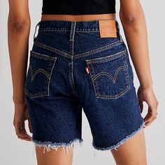 Nwt Levi’s 501 High Rise Mid Thigh Shorts In Salsa Center Dark Wash Brand New With Tags. Size 24. Levi High Waisted Shorts, High Rise Blue Jeans, Vintage Levi Shorts, Mid Thigh Shorts, Black High Waisted Shorts, High Waisted Mom Jeans, High Rise Denim Shorts, High Waisted Jean Shorts, Striped Jeans