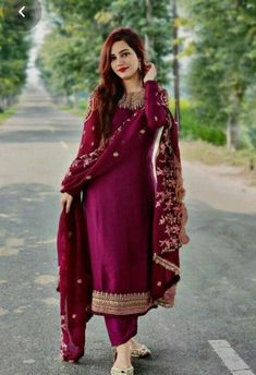 Full Sleeve Suit, Indian Love, Afghani Clothes, Red Bridal Dress, Trendy Outfits Indian, Bridal Dress Fashion, Trendy Dress Outfits, Indian Bridal Fashion