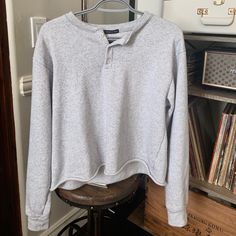 Sold On Another App Casual Heather Grey Fleece Top, Gray Fleece Tops For Spring, Cozy Gray Top With Ribbed Collar, Cozy Gray Tops With Ribbed Collar, Brandy Melville Crystal Hoodie, Brandy Jacket, Brandy Hoodie, Brandy Melville Hoodie, Colorado Hoodie