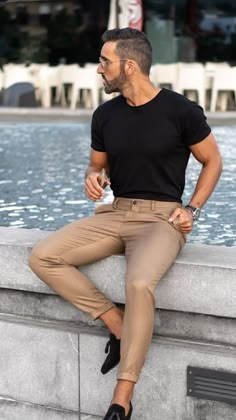 Men Spring Outfits Classy, Mens Fashion Fancy, Fashion Trends 2023 Men, Mens Fashion 2023, Men Fashion 2023, 2023 Mens Fashion, 2023 Men Fashion, Mens Fashion Shirts, Fall Fashion Men