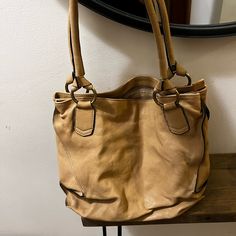 Sundance Beige Shoulder Bag A Little Wrinkled, But Will Even Out With Use Never Been Used! Hobo Satchel With Handles, Beige Shoulder Bag, Shoulder Bags, Bag Lady, Shoulder Bag, Cream, Women Shopping, Color