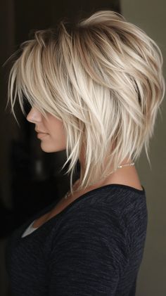 Hair Dye Ombre, Layered Stacked Bob Haircut, Short Bleached Hair, Beckham Hair, Bob Haircut Ideas, Stacked Bob, Stacked Bob Haircut, Women Ideas, Edgy Short Hair