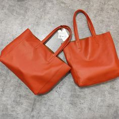 Overview:Design: Fashion Genuine Orange Leather Tote Bag Rose Red Tote Purse Green Shoulder Tote Bag Handbag Tote For WomenIn Stock: Made to order (4-7 days)Include: Tote + A detachable Side InnerCustom: NoColor: Orange, Green, Rose Red, Leather: Head Layer Cowhide LicheeMeasures: 36cm x 30cm x 14cm / 32cm x 34cm x 10cmWeight: 0.85 kgSlots: 1 slotAccessories(option): NoStyle: Fashion Genuine Orange Leather Tote Bag Rose Red Tote Purse Green Shoulder Tote Bag Handbag Tote For WomenVery durable (A Overview Design, Needle Felting Tutorials, Red Tote, Felting Tutorials, Orange Leather, Green Rose, Shoulder Tote Bag, Tote Purse, Shoulder Tote