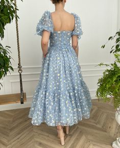 Short Sleeve Prom Dresses, Lace Prom Gown, Lirika Matoshi, Teuta Matoshi, Midi Prom Dress, Cottagecore Vibes, Flowery Dresses, Lace Ball Gowns, Blue Party Dress