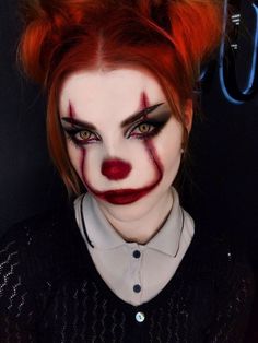 Clown Halloween Makeup Creepy Clown Makeup, Pelottava Halloween, Maquillage Halloween Simple, Creative Halloween Makeup, Halloween Makeup Clown, Uhyggelig Halloween