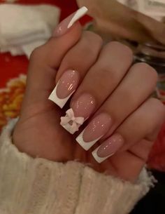 ig @shanelletran Short Acrylic Nails Designs For School, Pink White French Tip Nails, Cute French Nail Designs, Medium Short Nails, Nagel Inspiration, Quinceanera Nails, Bow Nails, Spring Acrylic Nails, Spring Nail Designs