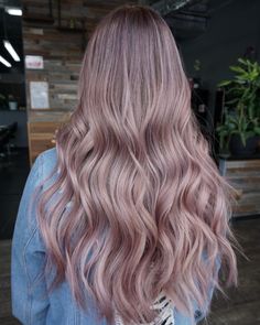 Mauve Blonde Hair, Icey Blonde, Mauve Hair, Lavender Hair Colors, Beauty Hair Color, Hair Color Underneath, Popular Hair, Hair Color Chart