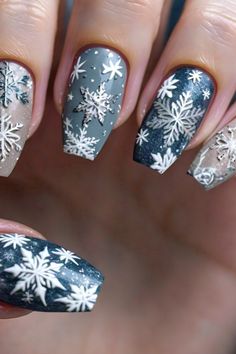 Add a touch of frosted glam to your winter look with these stunning nail designs! Hand-on-snow inspiration. #FrostedGlam #WinterNailInspiration #2024 Snow Inspiration, Stunning Nail Designs, Nail Colors Winter, Winter Makeup, Holiday Hairstyles, Christmas Nail Designs, Fall Makeup, Beautiful Lips, Nail Inspiration