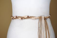 "Measurements: end to end: 45''/115 cm width: 0.8\"/2.5 cm Vintage condition Should you have any questions don't hesitate to contact me. Check out more awesome wares on our page https://www.etsy.com/shop/UWareiton With love, UWareiton" Boho Belt, Purple Belt, Hand Bags For Women, Boho Belts, Brown Tie, Beige Coat, Belt For Women, Fabric Belt, Suspender Belt