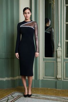 Pamella Roland, Classy Dress Outfits, Dress Stores Online, Classy Dress, Elegant Dress, Primavera Estate, Classy Outfits