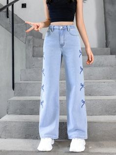 Cute Embroidered Spring Jeans, Cute Blue Denim Jeans, Cute Embroidered Blue Jeans, Cute Blue Embroidered Jeans, Cute Spring Denim Jeans, Cute Cotton Straight Leg Jeans, Trendy Embroidered Denim Jeans, Bow Embroidery, Blue Clothes