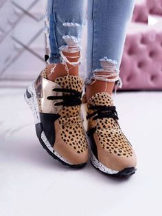 Trending Footwear, Snake Shoes, Ladies Sneakers, Fur Sneakers, Joggers Shoes, Comfortable Slippers, Sport Shoes Women, Sole Sneakers, Breathable Sneakers