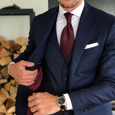 Burgundy Tie Wedding, Navy Suit Tie, Blue Suit Tie, Dark Navy Blue Suit, Navy Blue Suit Men, Suit With Red Tie, Wedding Suits Men Blue, Mens Navy Suit