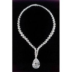 Gorgeous Pear Diamond Necklace 38 Carats White Gold 14K | HarryChadEnt.com Elizabeth Taylor Jewelry, Cartier Necklace, Diamonds Are Forever, Jewelry Diamonds, Sparkly Things, Royal Jewels, Harry Winston, Diamond Necklaces, Expensive Jewelry