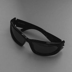 Sunglass Design, Biker Sunglasses, Fancy Glasses, Boxing Videos, Metal Glasses, Fashion Glasses