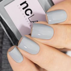 NCLA Nail Lacquer Staycation Collection Spring 2021 Do Not Disturb It’s a stay-cation forever when wearing this ultra chic, gray cream lacquer. 13.3 mL 0.45 oz All NCLA nail lacquers are proudly made with love in California, 100% Vegan, Cruelty Free and 7-Free* *Contains NO Formaldehyde, Toluene, DiButyl Phthalate (DBP), Formaldehyde Resin, Camphor, TPHP or Xylene Grey Nail, Subtle Nails, Gray Nails, Nails 2021, Cute Gel Nails, Simple Nail, Do Not Disturb, Dipped Nails, Minimalist Nails