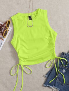 Verde Lima Casual Collar  Tela tejida Liso Tank Embellished Elástico Ligero Verano Lime Green Crop Top Outfit, Neon Green Top Outfit, Green Crop Top Outfit, Green Fashion Outfits, Lime Clothes, Neon Green Outfits, Green Top Outfit, Transparent Outfit, Neon Green Top