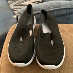 Black Slip In Shoes With White So Never Worn Size 8 Casual Black Slip-on Sneakers With Textured Sole, Black Slip-on Sneakers With Textured Sole For Summer, Black Casual Non-slip Slip-on Sneakers, Black Breathable Flat Sneakers, Black Flat Slip-on Sneakers For Sports, Black Non-slip Slip-on Sneakers, Black Slip-on Sneakers With Rubber Sole, Black Closed Toe Slip-on Sneakers With Rubber Sole, Black Low-top Slip-on Sneakers For Summer