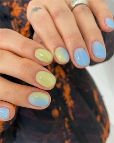 Blue Gradient Nails, Korean Nail, Fall Nail Ideas, Korean Nail Art, Gradient Nails, Manicure Y Pedicure, Pretty Green, Fall Nail