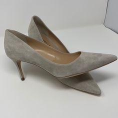 Made In Italy, Suede Court Shoes, 3-In Heel, All Leather, Sexy And Feminine, Perfect With Jeans Or Trousers, Comfortable And Simply Gorgeous. Light Grey/Silver, Somewhere Between Light Taupe And Silver. Come With Box. Silver Pointed Toe Heels With Leather Sole, Silver Heels With Leather Sole And Pointed Toe, Silver Almond Toe Heels With Leather Sole, Classic Silver Almond Toe Heels, Champagne Heels, Manolo Blahnik Sandals, Tan Pumps, Tie Heels, Black Heels Low