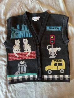 Vintage Sweater Loft Vest NYC Taxi Cats Kitsch Small New York City Boxy Knit | eBay Nyc Taxi, Funky Hats, Novelty Sweater, Cat Sweater, 70s Outfits, Quirky Fashion, Teacher Outfits, Vintage Sweater, Cat Clothes