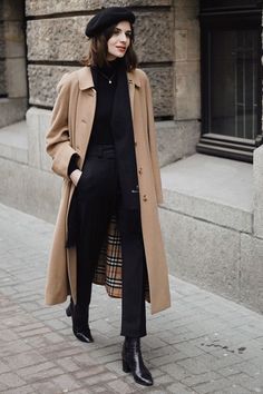 Baret Outfit, Trenchcoat Outfit, Winter Jacket Outfits, Camel Coat, Winter Trends