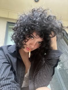 Fluffy Curly Hair, Bug Eyes, Black Curly, Fluffy Hair, Aesthetic People, Curly Girl, Aesthetic Hair, العناية بالشعر