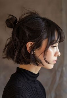 27 Trendy Summer Hairstyles for Short Hair in 2024 Short Hair Dinner Hairstyle, Short Tied Hair, Short Dark Hair Updo, Kawai Hairstyle For Short Hair, European Short Hairstyles, Short Hair Tattoos Women, Bob Pulled Back Hairstyles, Hair Assories For Short Hair, Beret Hairstyles Short Hair