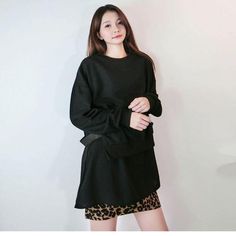 material: polyester , cotton SIZE unit:cm length 56-75 , bust/chest 134 , collar to sleeve 77 , waist 144 Note: 1 inch = 2.54 cm, 1 cm = 0.39 inch note: measurement by hands allow 2-3cm errors which is normal Loose Pullover, Winter Fashion, High Neck Dress, Solid Color, Collar, Color, Black