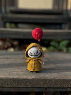 Halloween Amigurumi Crochet Animals, Crochet Pennywise, Cute Halloween Crochet, Amigurumi Aesthetic, Unique Amigurumi, Pennywise Halloween, Aesthetic Amigurumi, Halloween Amigurumi, Diy Crochet Patterns