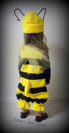 Toddler Bumble Bee Costume, Bee Costume Diy, Bumble Bee Costume, Bug Costume, Boys Costumes, Bee Costume, Toddler Costumes, Halloween Costumes College, Boy Costumes